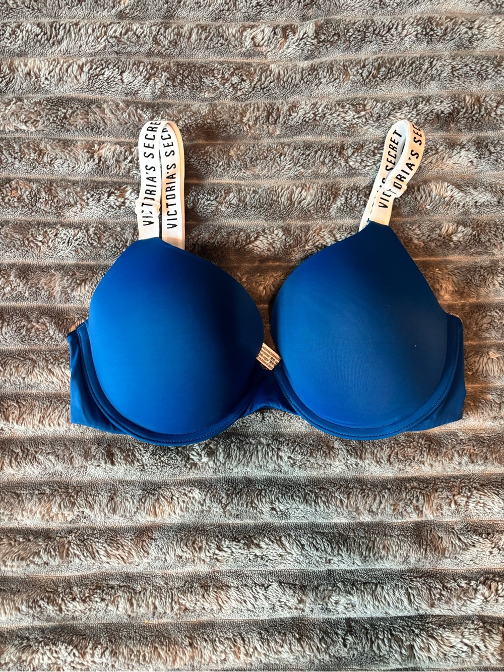 Victoria's Secret Royal Blue Molded T-Shirt Push Up Bra with Logo Straps 32D